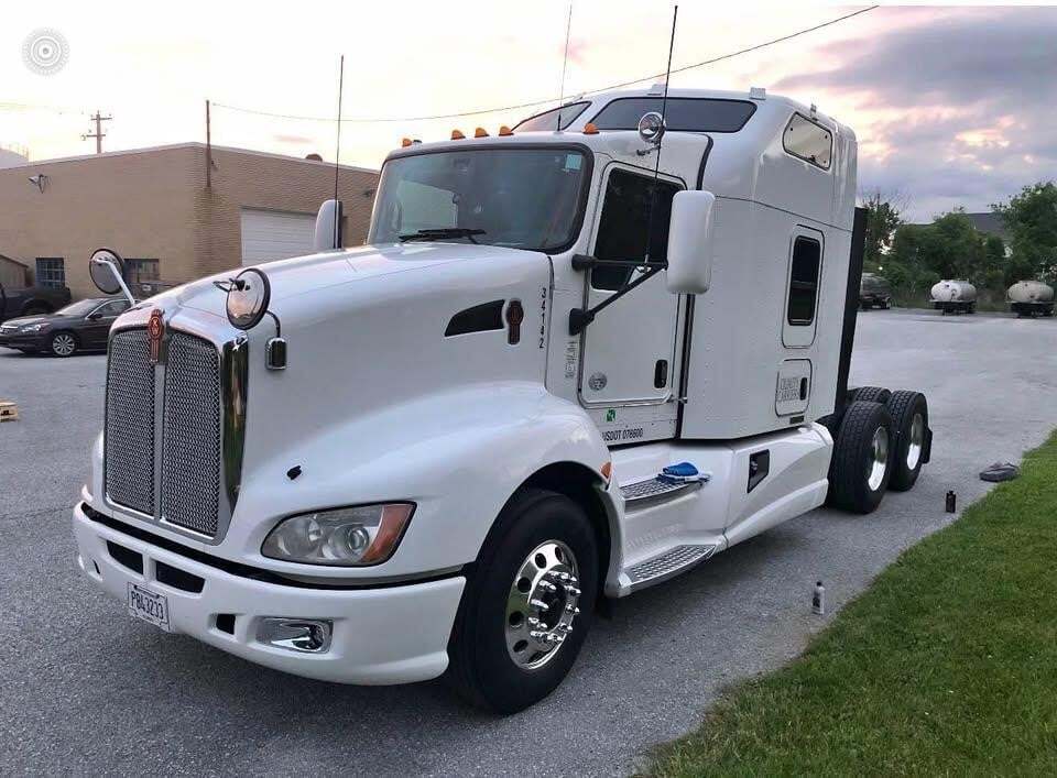 2013 KENWORTH T660 in Griffin, GA