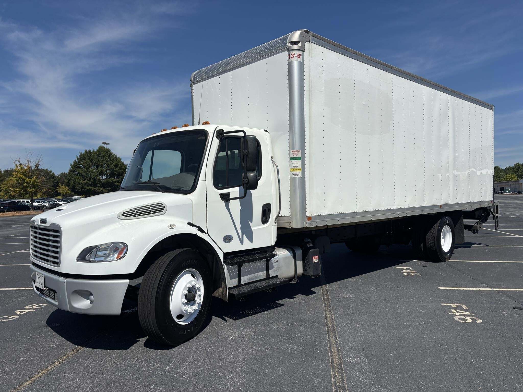 2022 FREIGHTLINER BUSINESS CLASS M2 106 in Roswell, GA