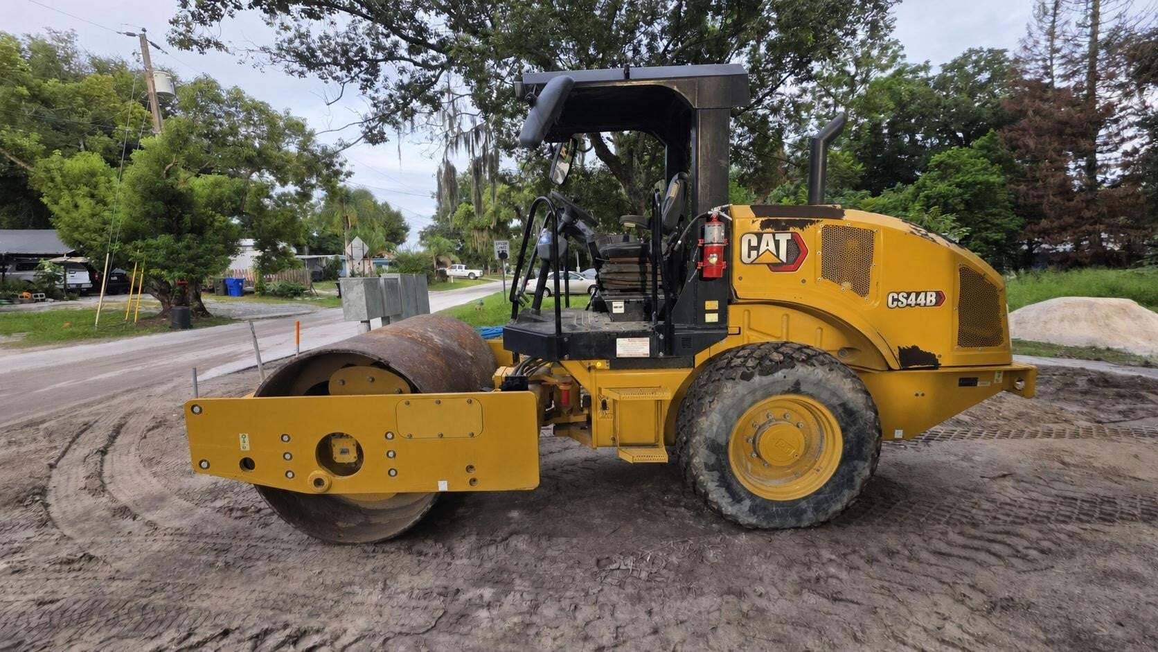 2022 CATERPILLAR CS44B in Longwood, FL