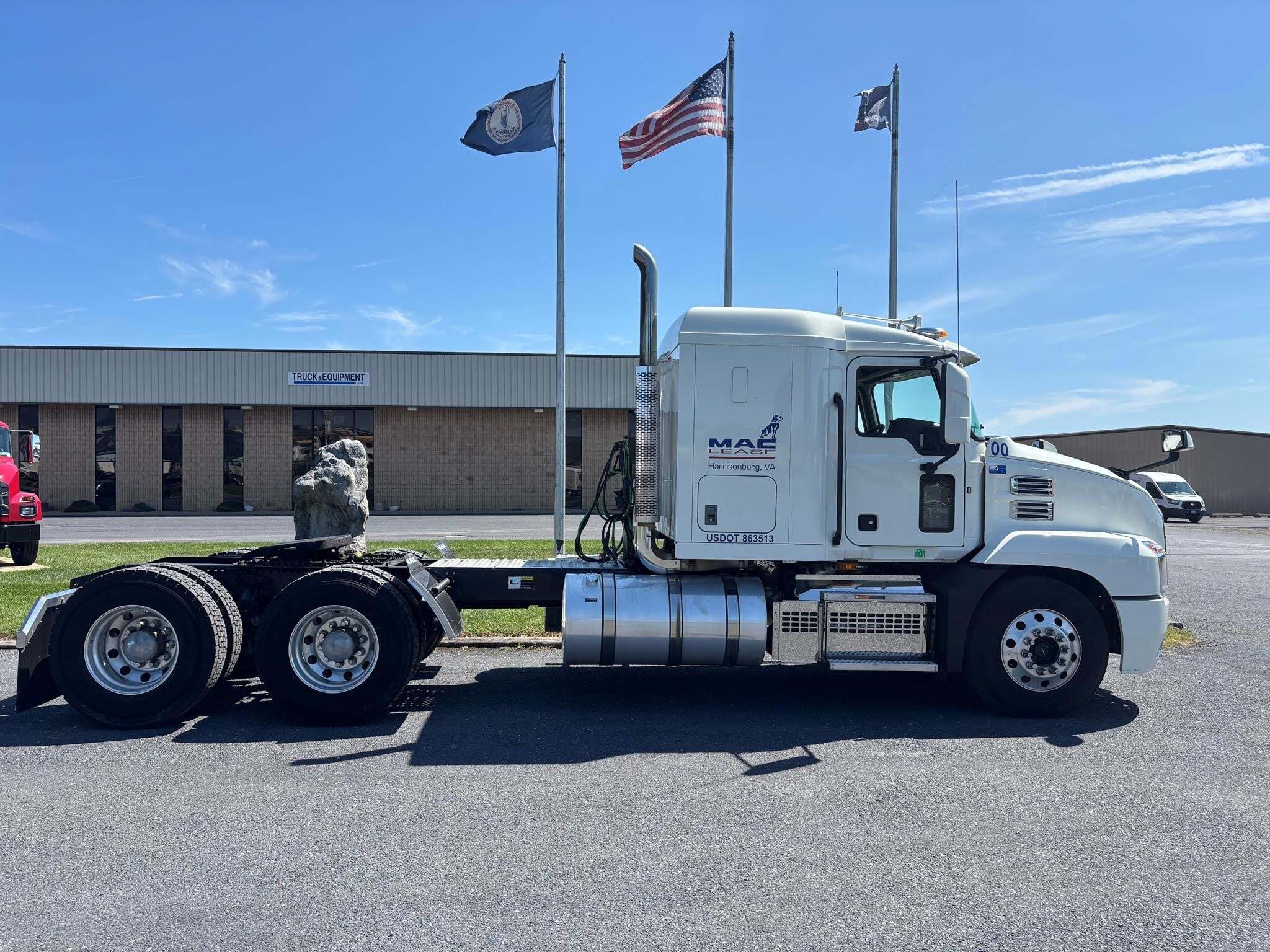 2021 MACK ANTHEM 64T in Harrisonburg, VA