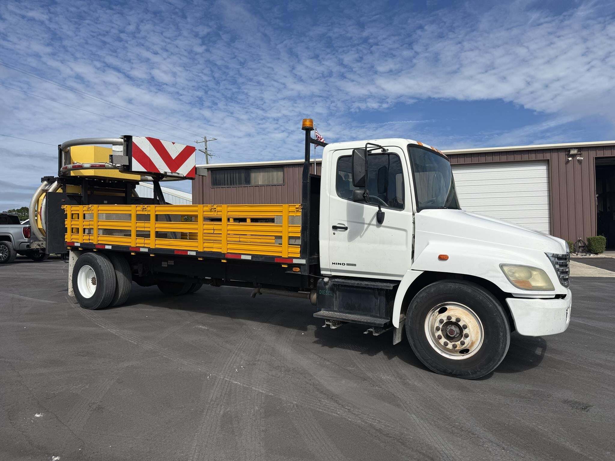 2007 HINO 268 in Wilmington, NC