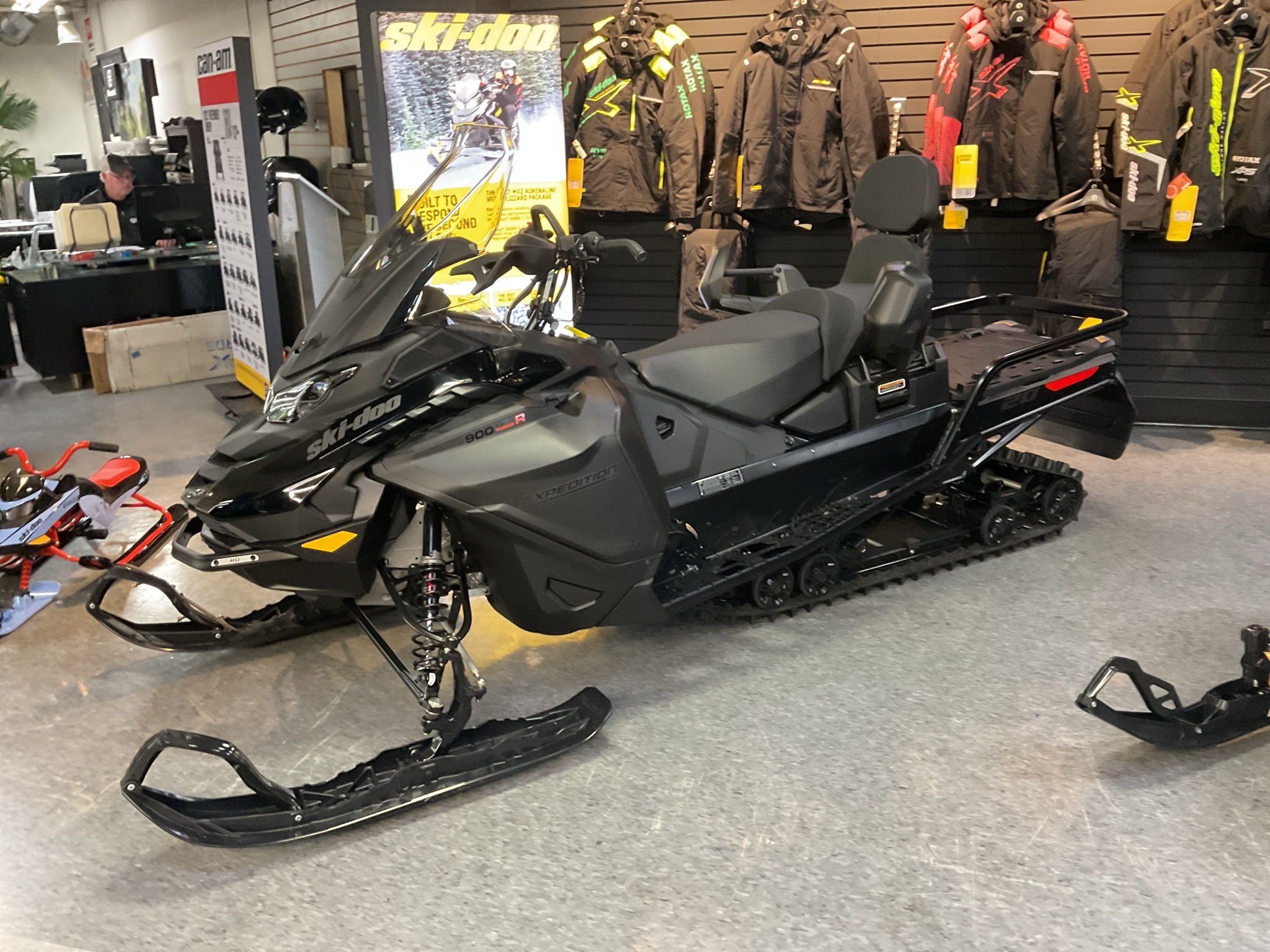 2026 Ski-Doo Expedition LE 900 ACE Turbo R ES Crosscut 1.5 in rutland VT