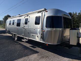 2019 AIRSTREAM CLASSIC 33FB