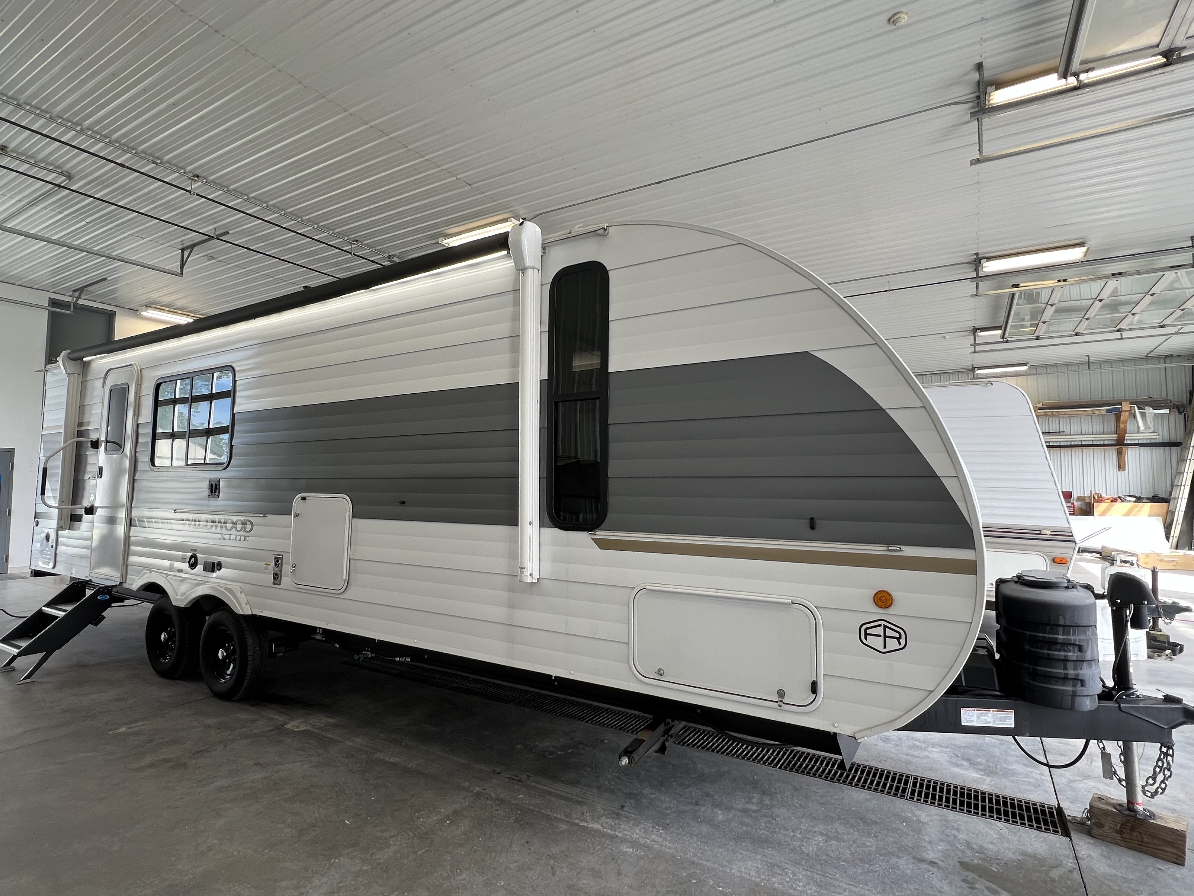 Used 2025 Forest River Wildwood X-Lite 25ICE For Sale in Newark