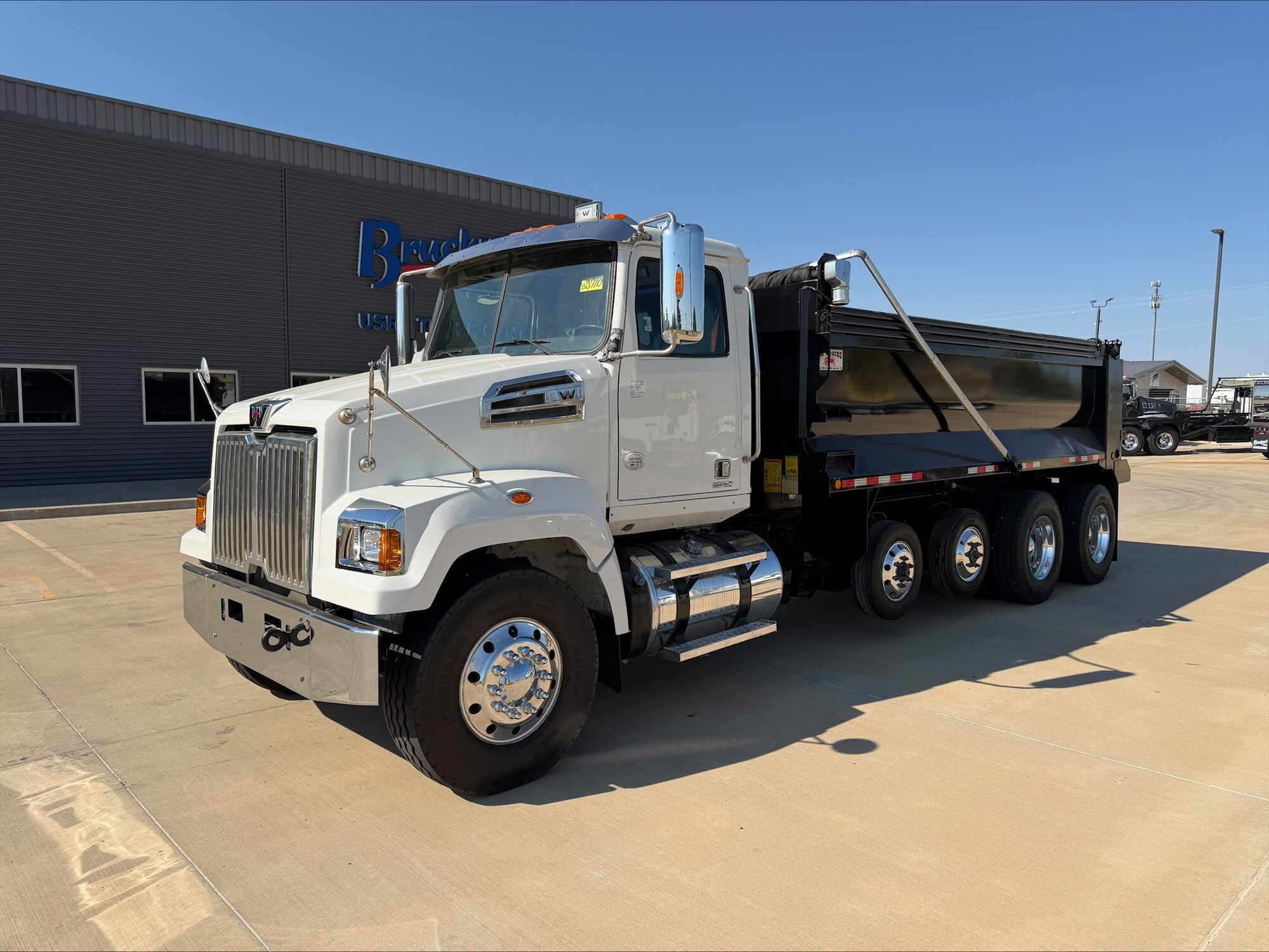 2017 WESTERN STAR/AU CONVENTIONAL in Tulsa, OK