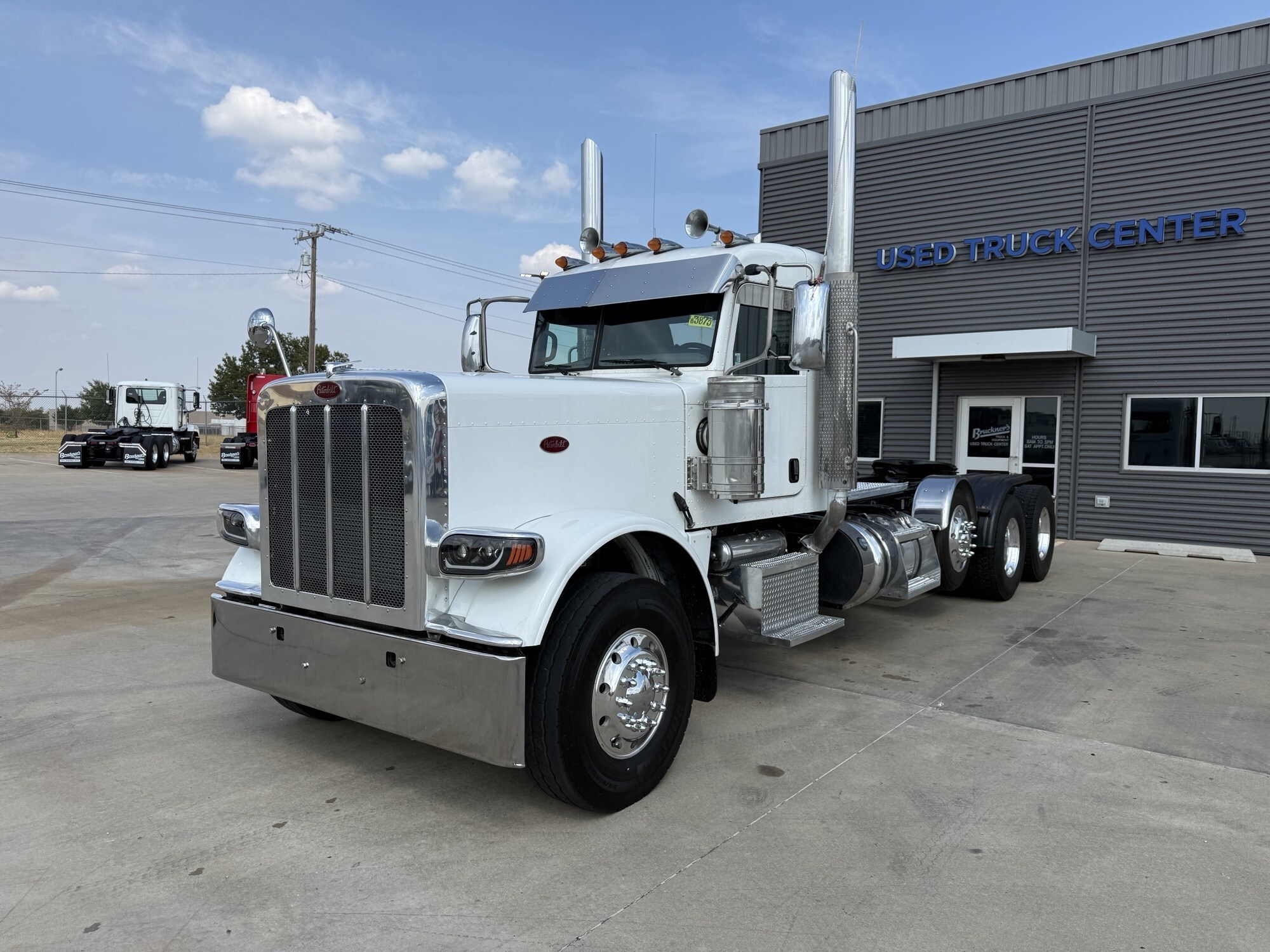 2018 PETERBILT 389 in Oklahoma City, OK
