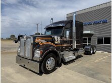 Commercial Truck Trader Spotlight: Kenworth W990 image