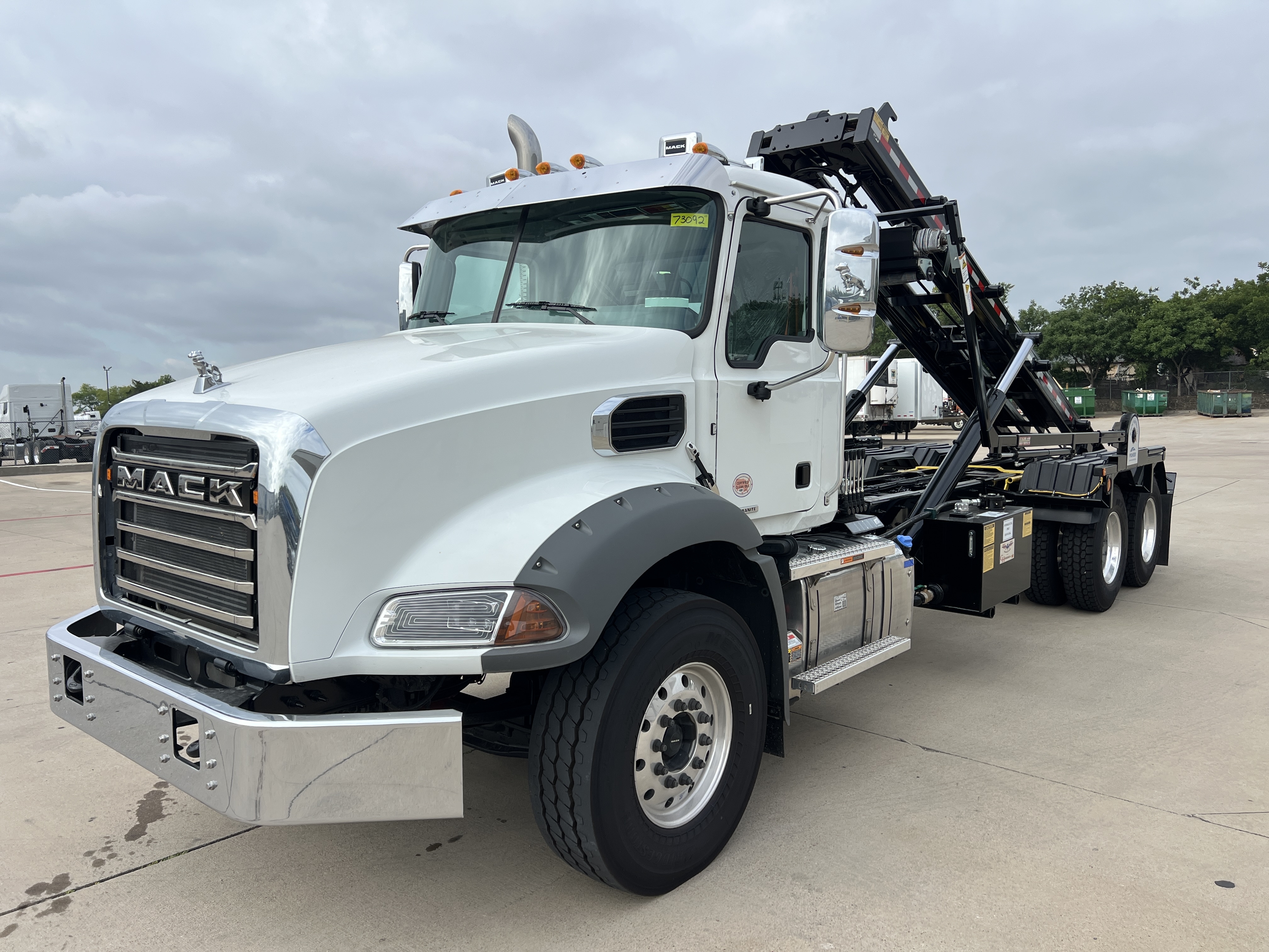 2027 MACK GR64B in Dallas (irving) Tx - 110