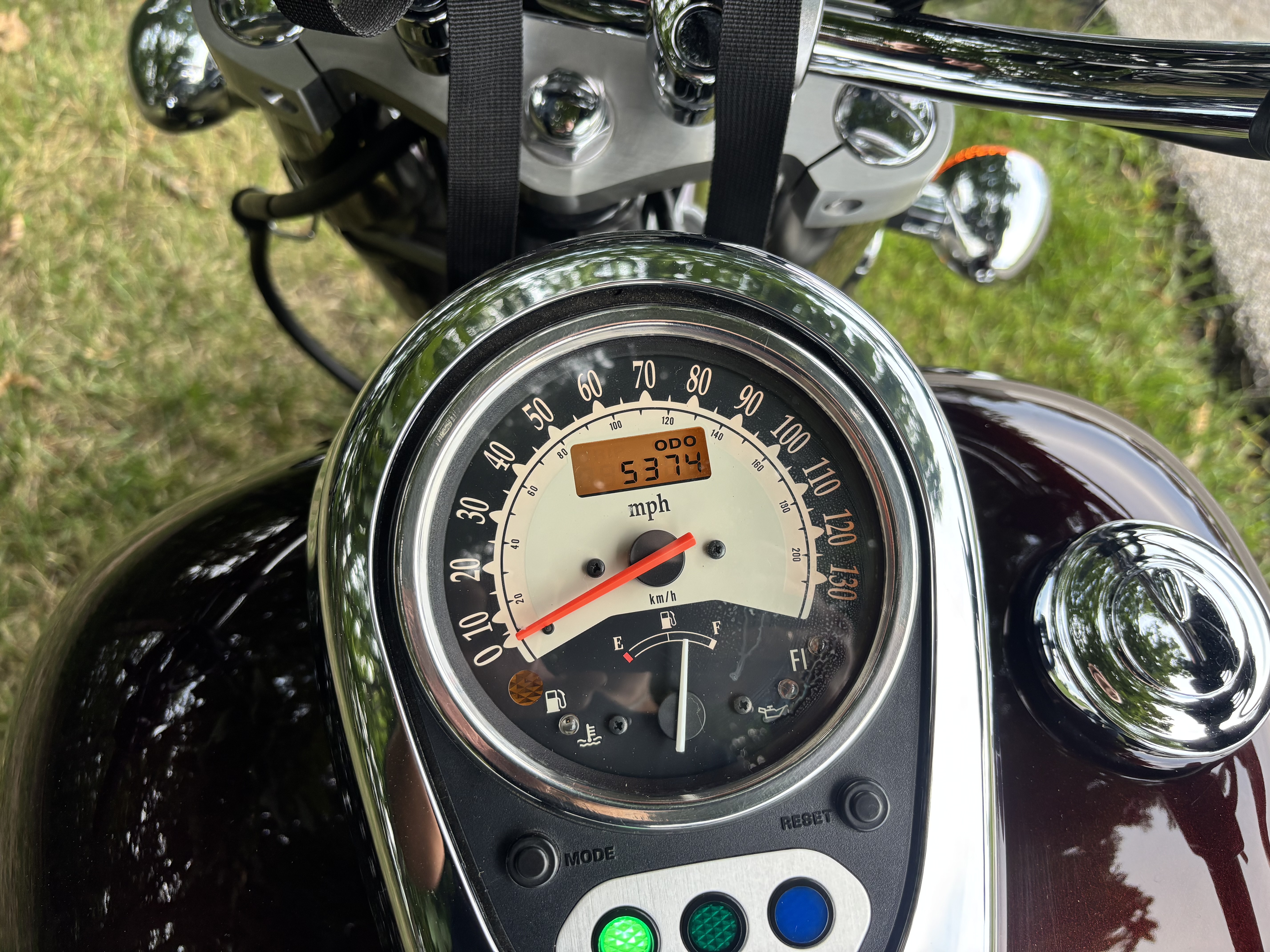 2012 Kawasaki VULCAN 900 CLASSIC CLASSIC in North Royalton, OH