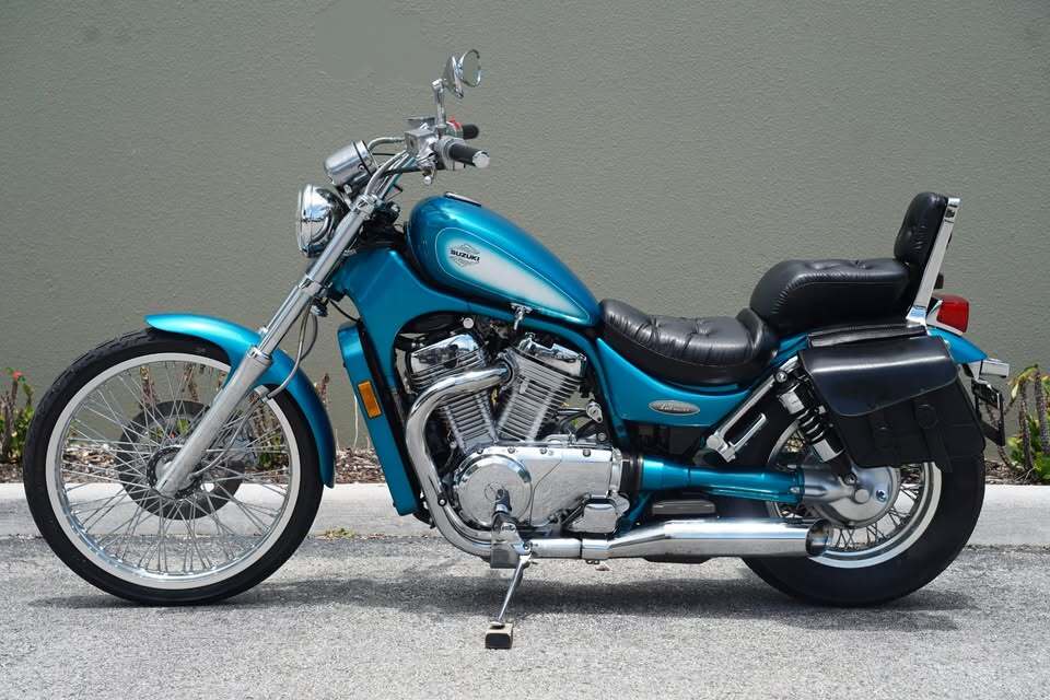 1996 Suzuki Volusia Intruder 800 in north miami beach FL