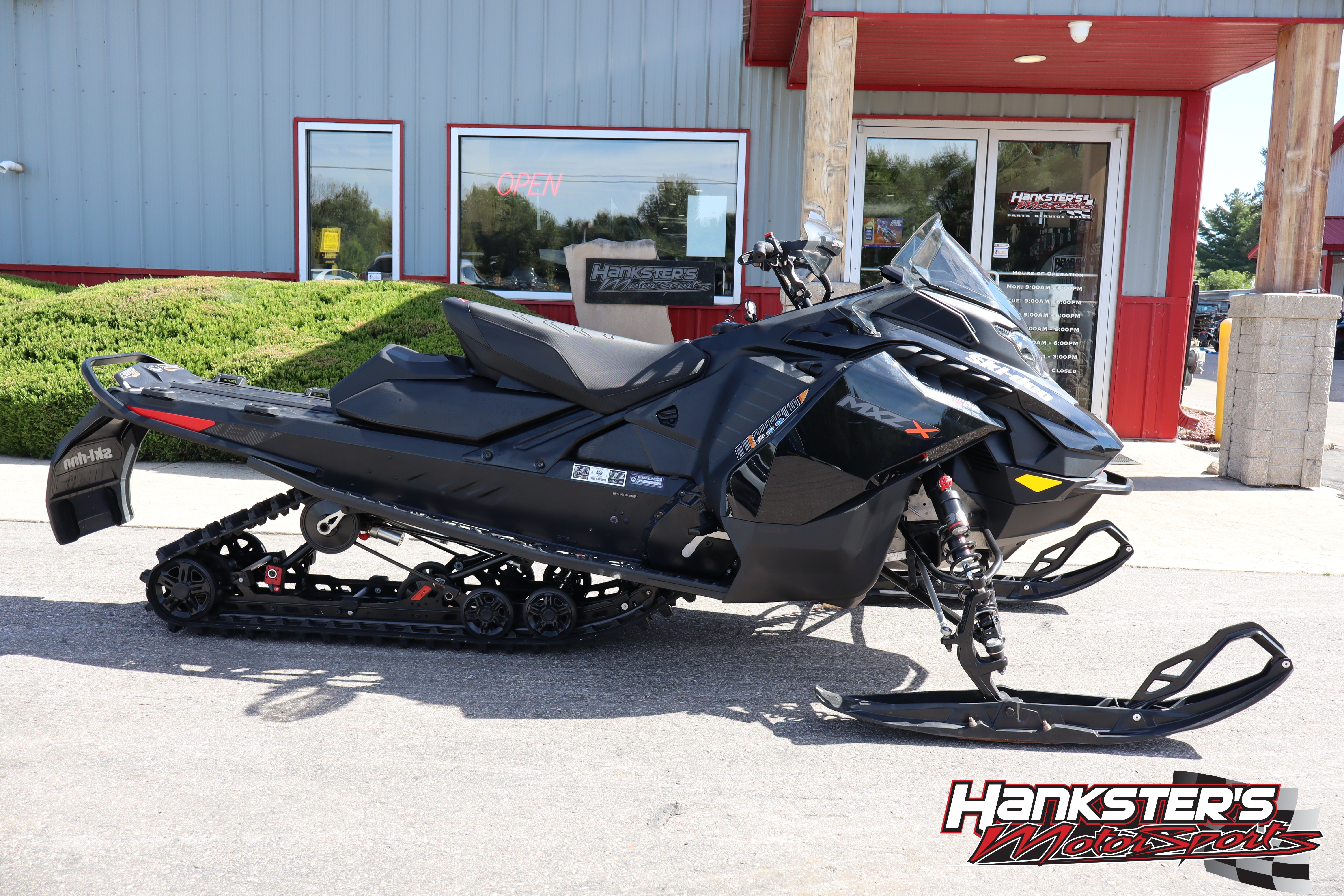 2024 Ski-Doo MXZ X 137 600R E-TEC ES Ice Ripper XT 1.5 in janesville WI