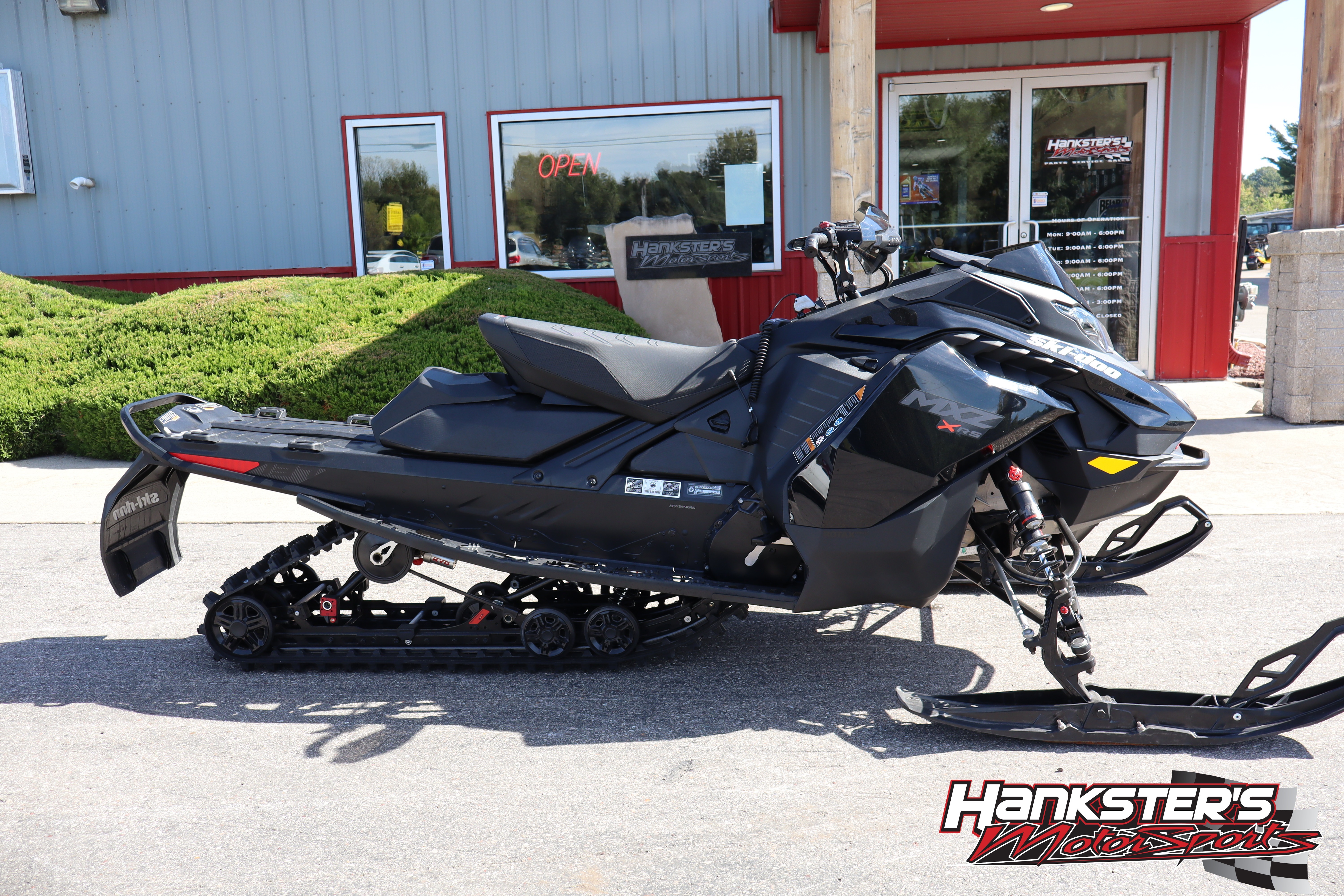 2024 Ski-Doo MXZ X-RS 137 850 E-TEC ES Ice Ripper XT 1.5 in janesville WI