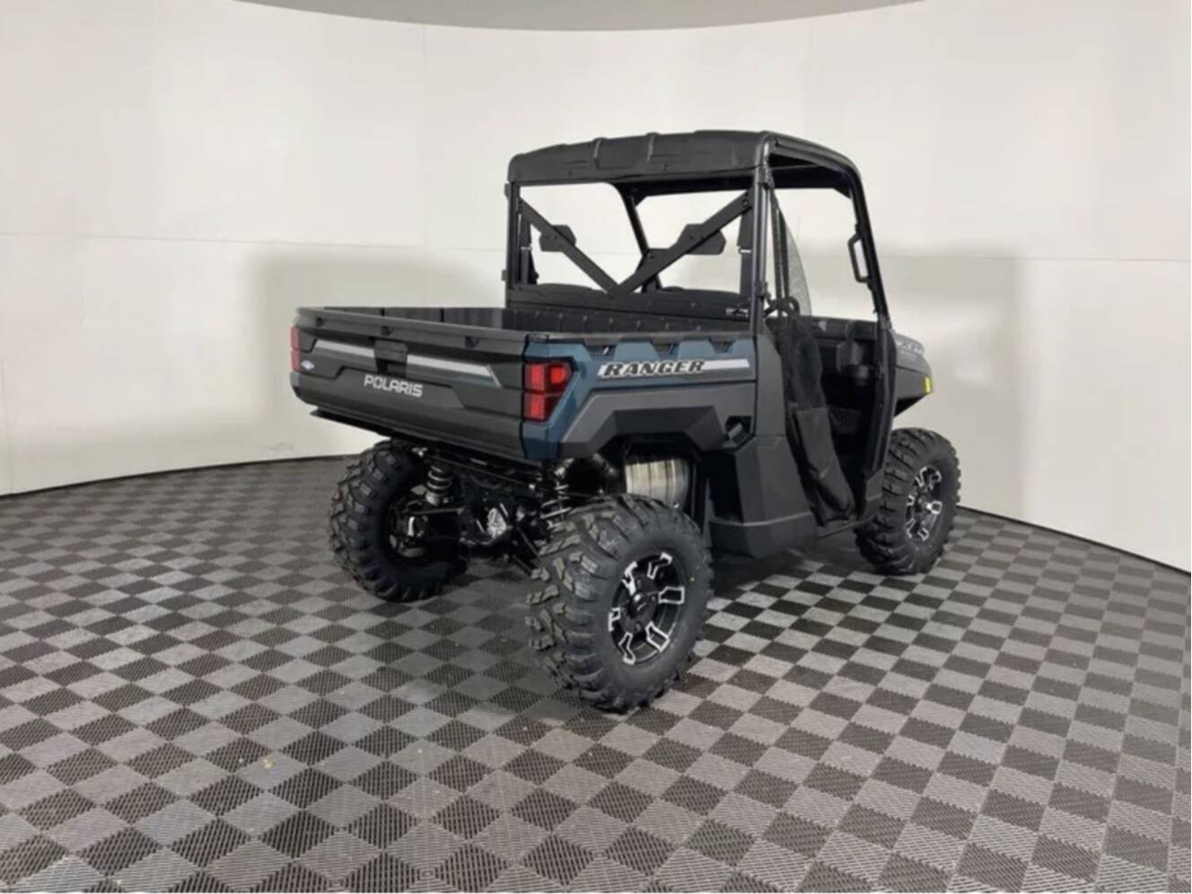 A photo of this 2026 Polaris RANGER XP 1000 PREMIUM