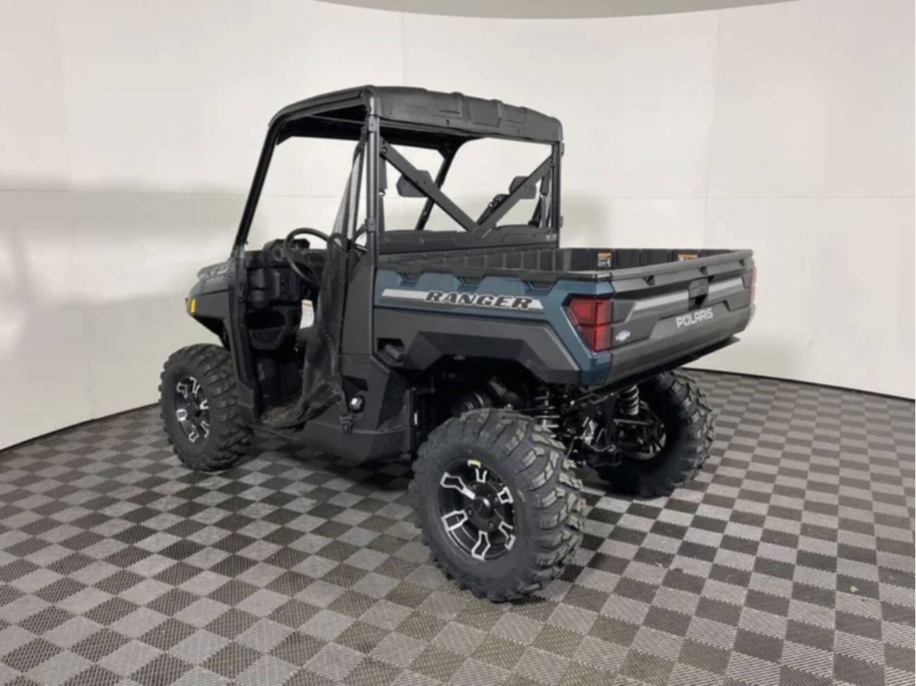 A photo of this 2026 Polaris RANGER XP 1000 PREMIUM