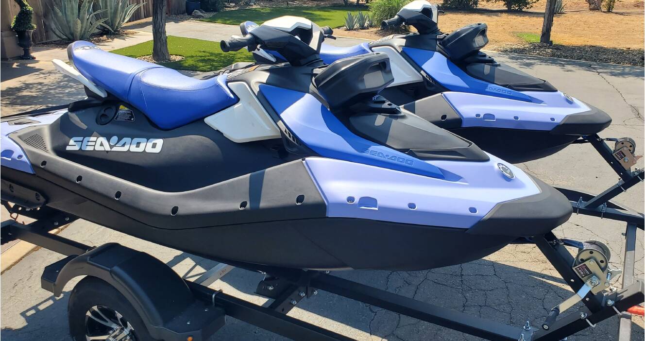 A photo of this 2026 Sea-Doo SPARK 3-UP ROTAX 900 ACE IBR & SOUND SYSTEM