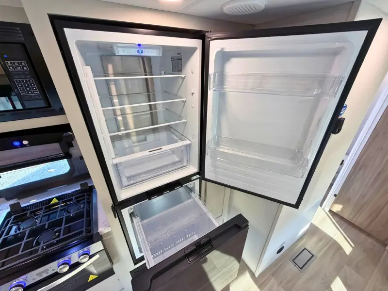 2027 KZ RV Sportsmen 332BHK
