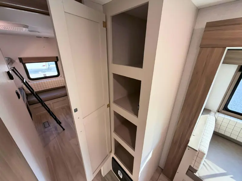 2027 KZ RV Sportsmen 332BHK