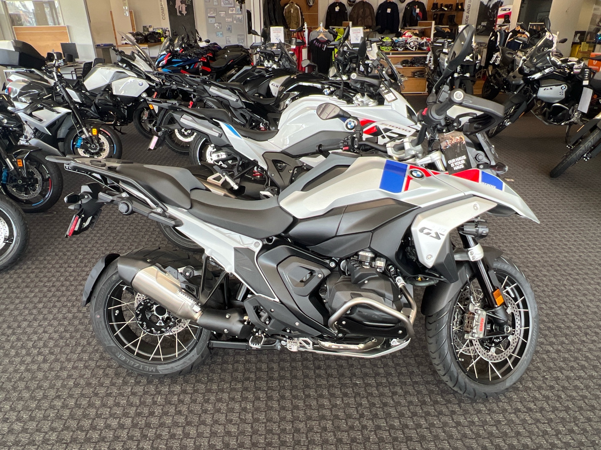 2026 BMW R 1300 GS in orange CA