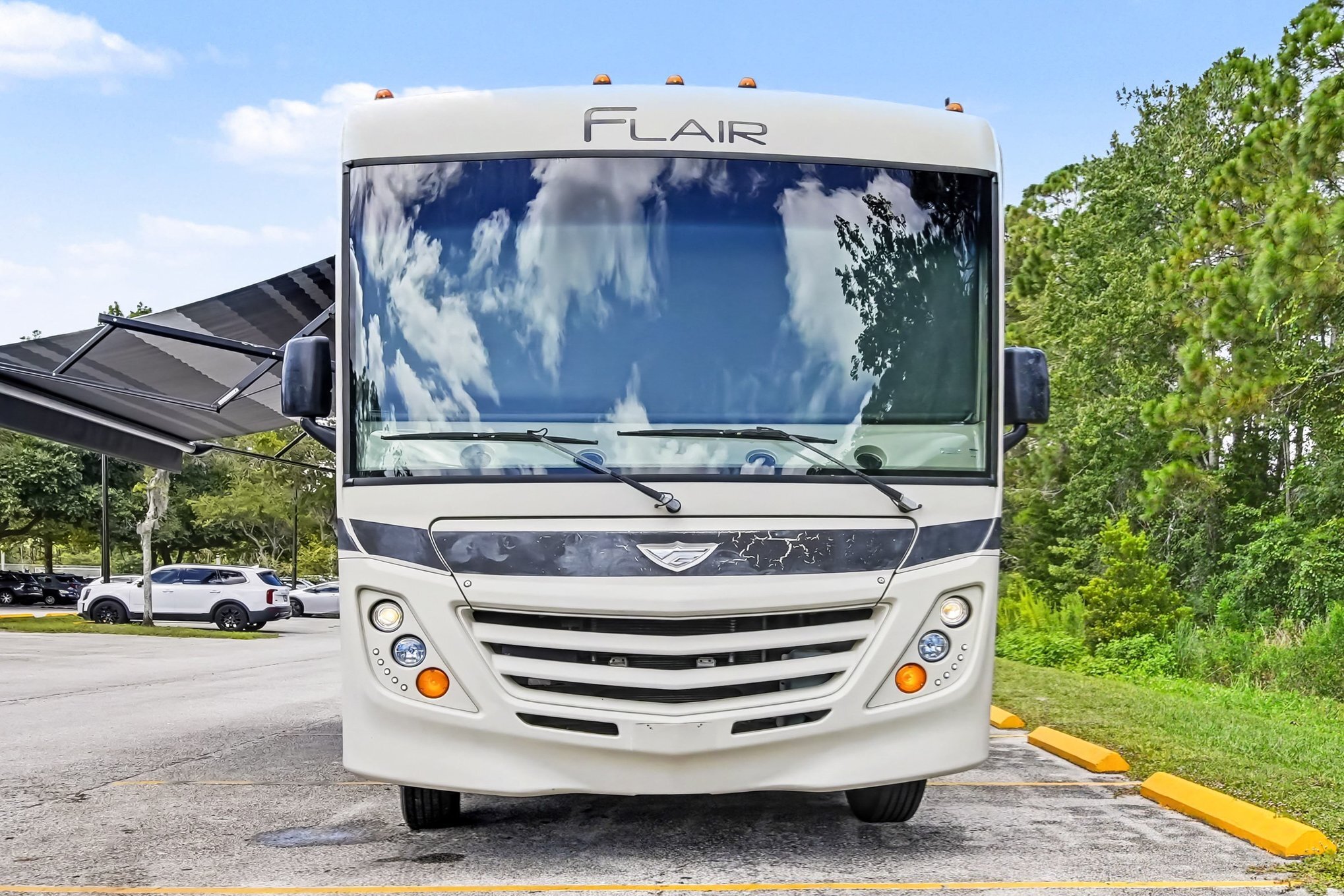 2017 Fleetwood FLAIR 30P 30P RV