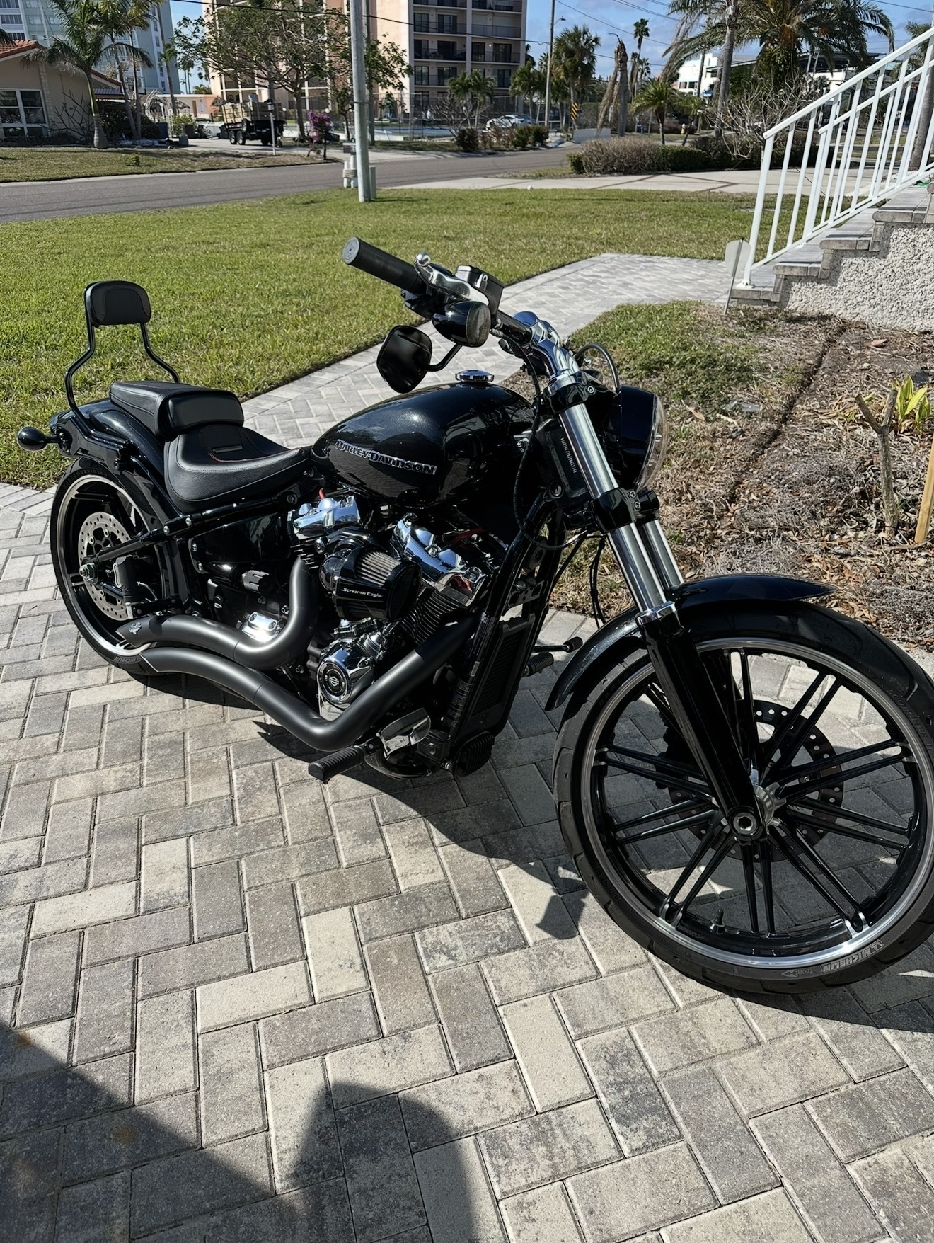 2018 Harley-Davidson BREAKOUT 107 FXBR 107 FXBR in Clearwater, FL