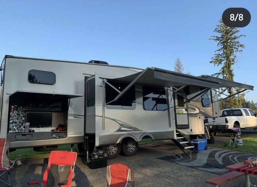 2018 Jayco Eagle 325BHQS in graham WA