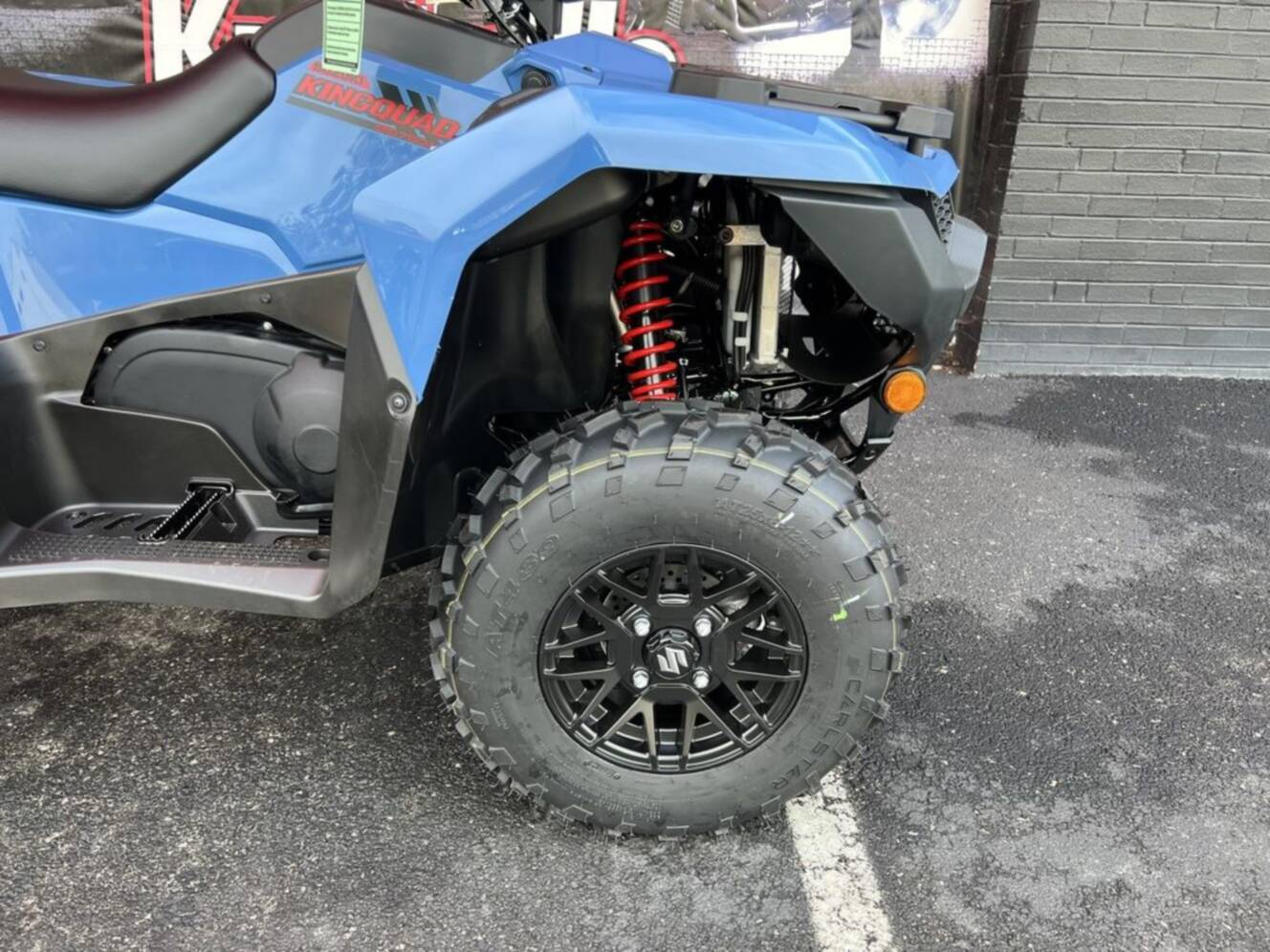 A photo of this 2026 Suzuki KingQuad 750AXi Power Steering SE