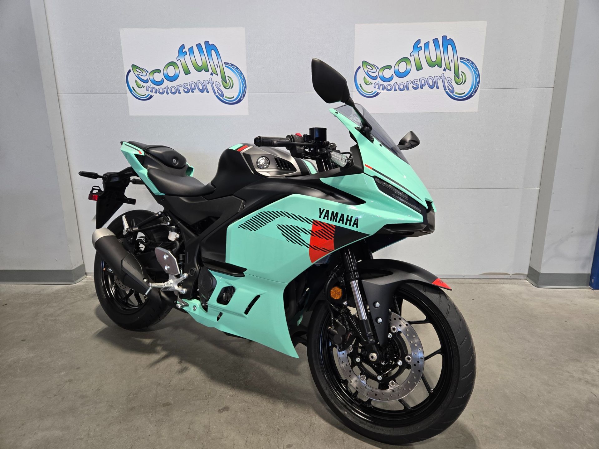 2026 Yamaha YZF-R3 R3 in Forest Lake, MN