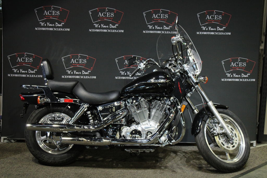 2005 Honda VT1100C1L5 1100 in Frederick, CO
