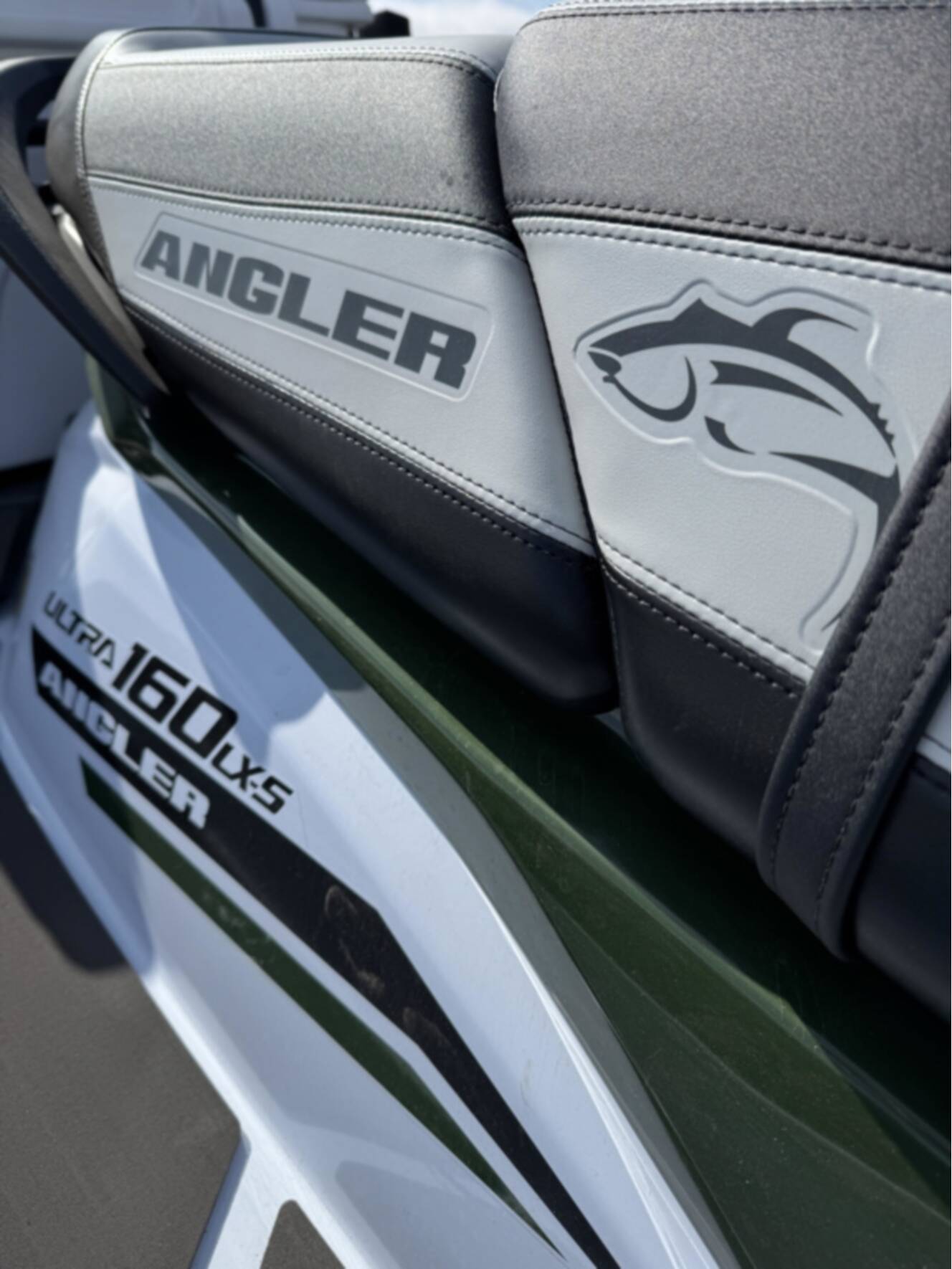 A photo of this 2025 Kawasaki ULTRA 160LX-S ANGLER