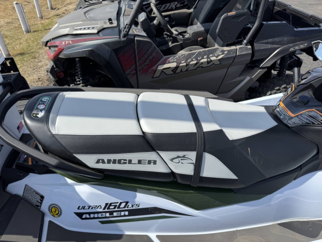A photo of this 2025 Kawasaki ULTRA 160LX-S ANGLER