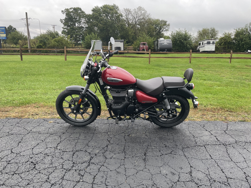 2024 Royal Enfield Meteor 350 - STELLAR RED 350 in Marengo, IL