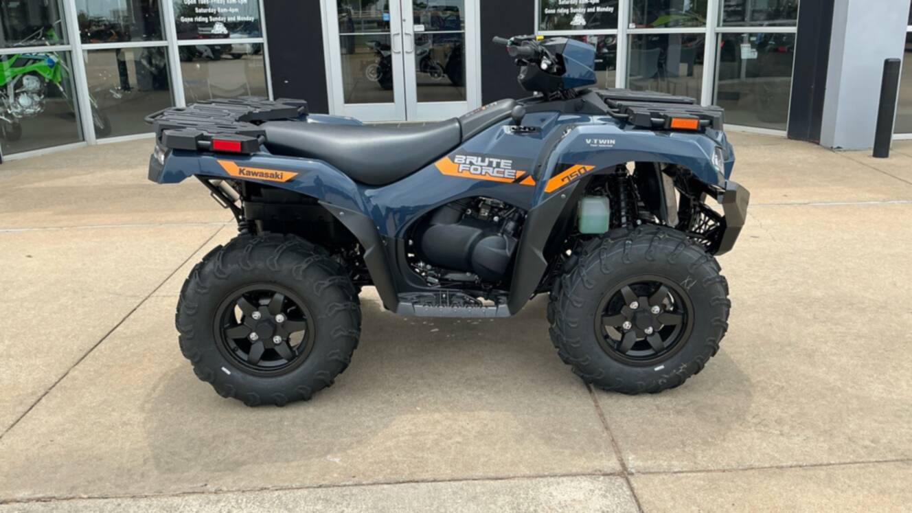 A photo of this 2026 Kawasaki Brute Force 750 EPS