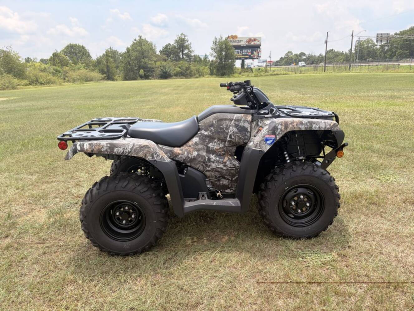 A photo of this 2027 Honda® FourTrax Rancher 4X4 TrueTimber® Atera Camo