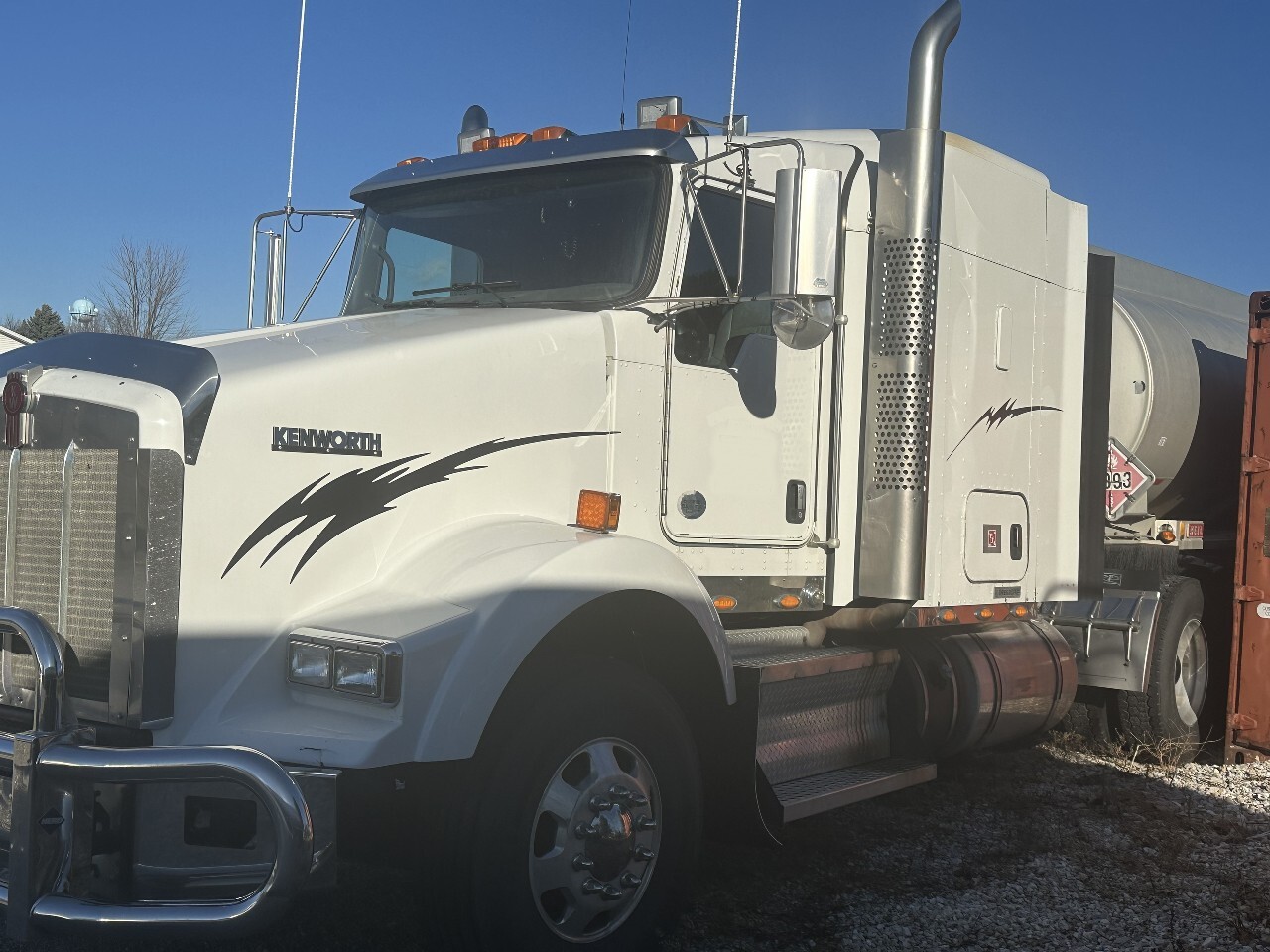 2013 KENWORTH T800 in Chesterfield, MO