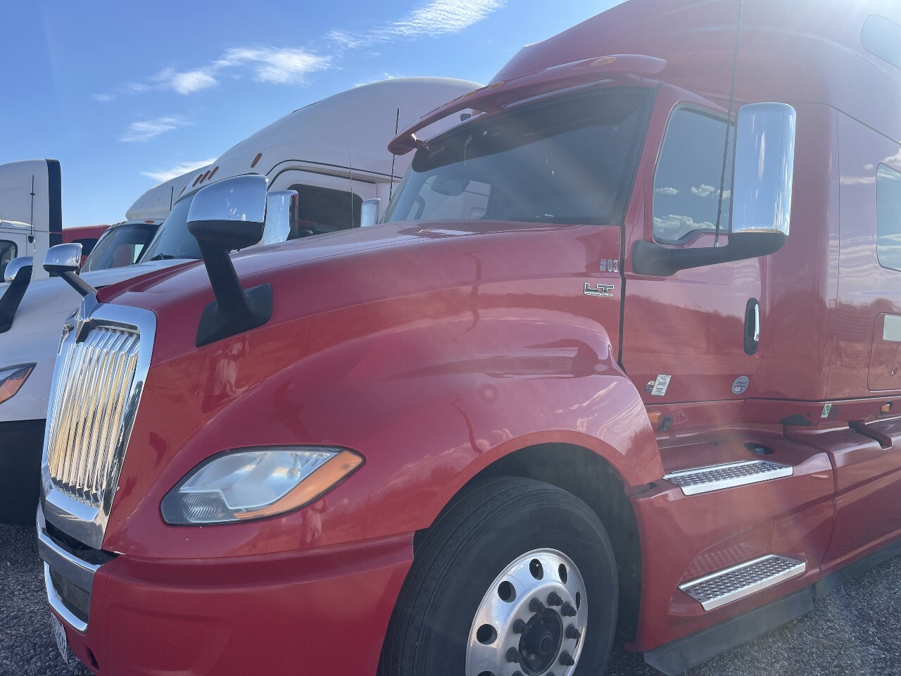 2018 INTERNATIONAL LT625 in Los Angeles, CA