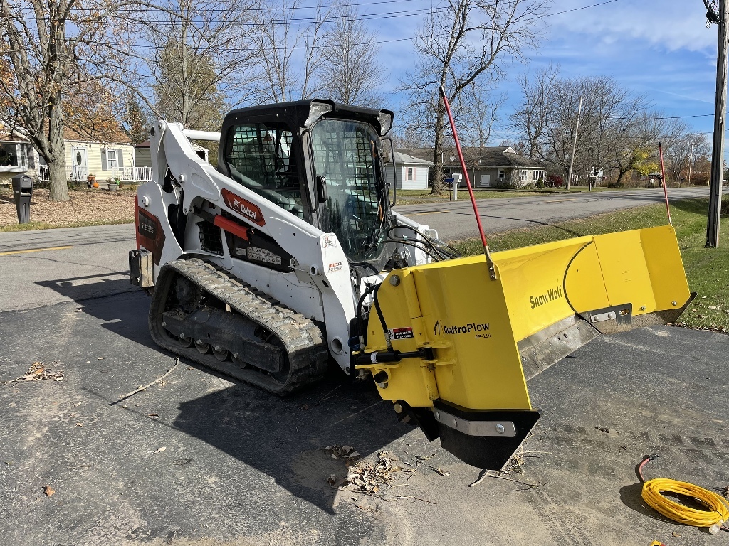 2022 BOBCAT T595 in Niagara Falls, NY