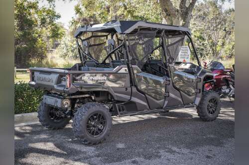 2025 Honda® Pioneer 1000-6 Deluxe Crew in deland FL
