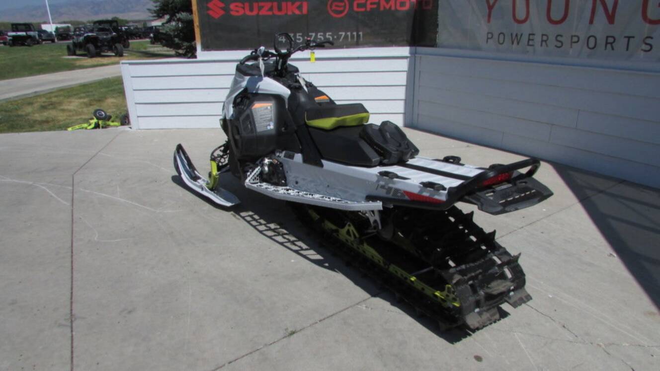 A photo of this 2025 Ski-Doo Summit® Adrenaline® with Edge Package 850 E-TEC 146 S