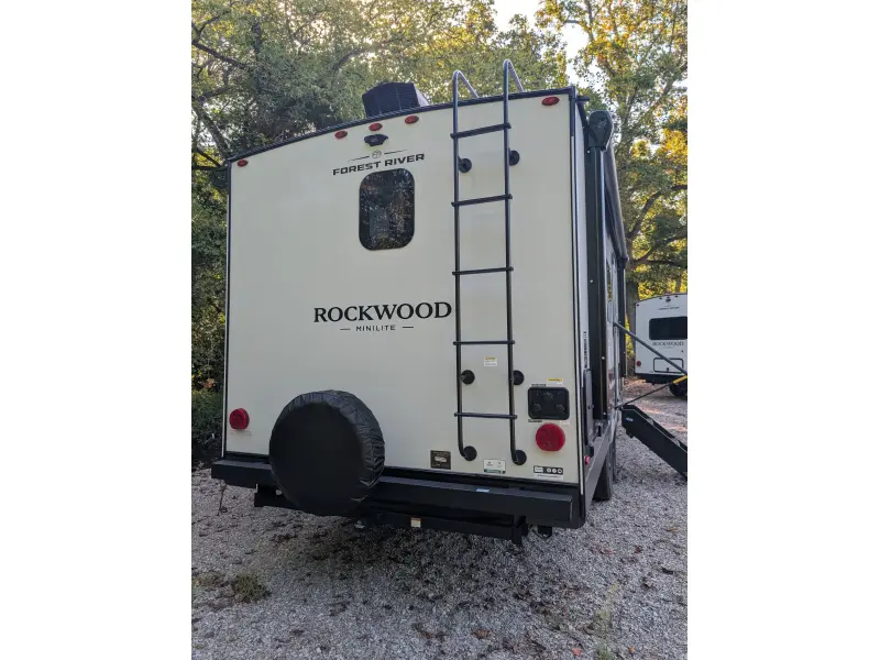 2027 Forest River Rockwood Mini Lite 2523MBR