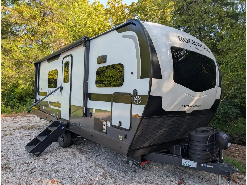 2027 Forest River Rockwood Mini Lite 2523MBR