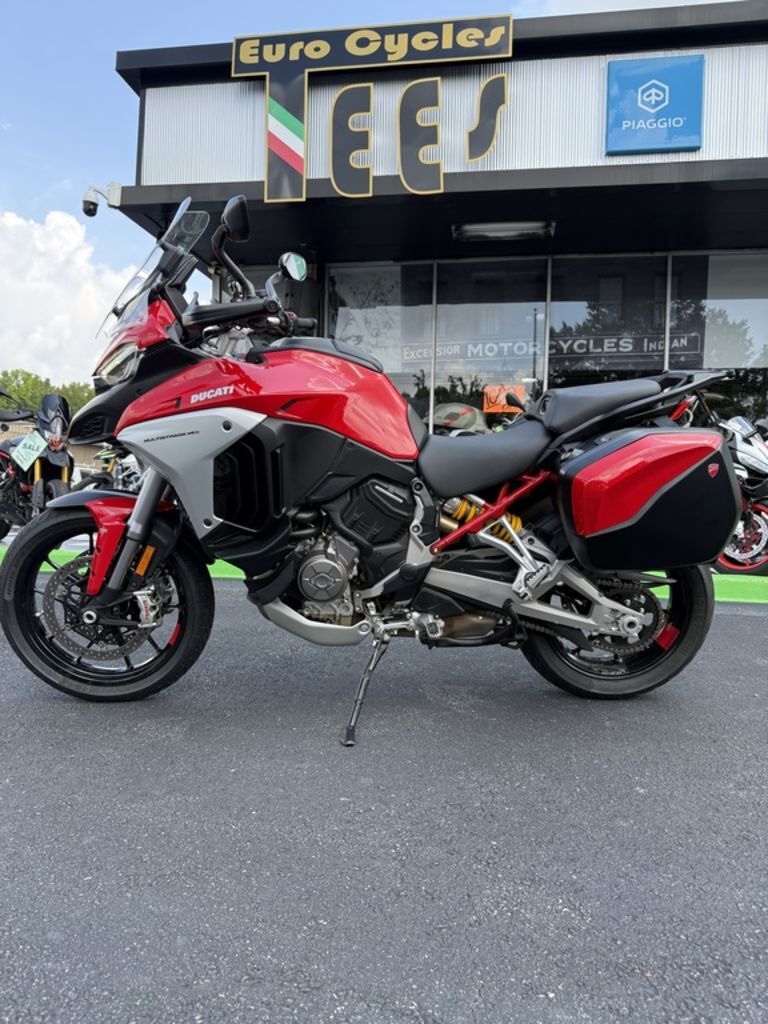 2021 Ducati Multistrada V4S Ducati Red / Alloy Wheels V4 S SPORT in Charlotte, NC
