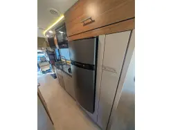 2016 Winnebago Navion 24G