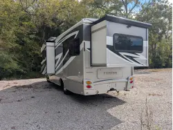 2016 Winnebago Navion 24G