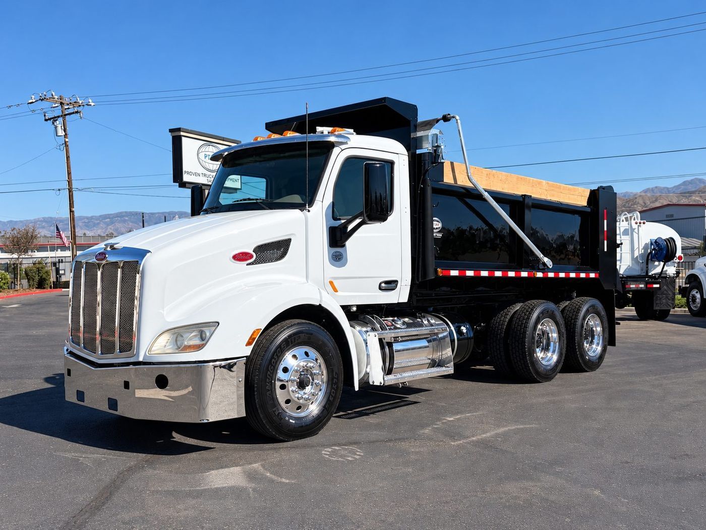 2018 Peterbilt 579 in Yucaipa, CA