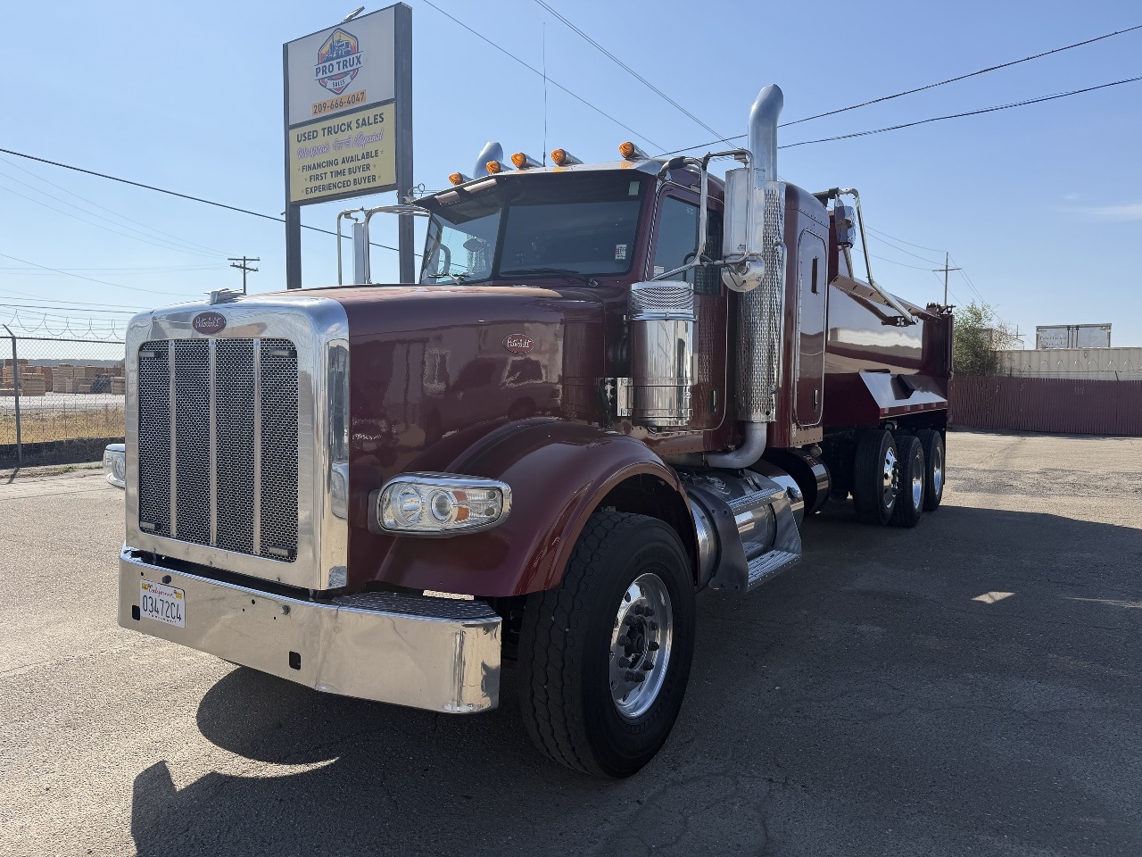 2014 PETERBILT 367 in Stockton, CA