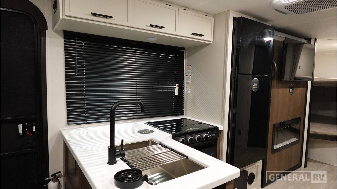 A photo of this 2027 Prime Time Rv AVENGER 26DBS