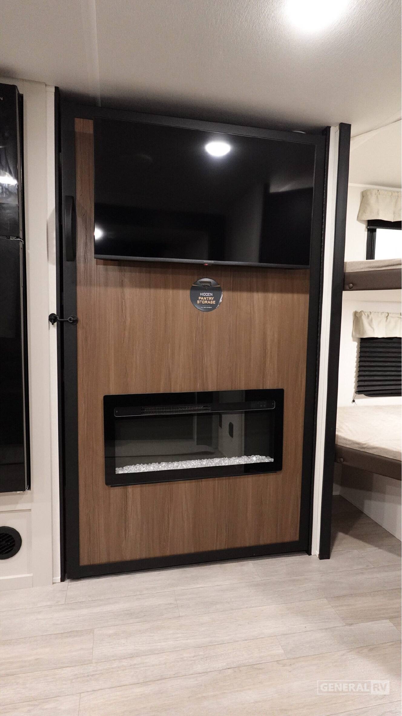 A photo of this 2027 Prime Time Rv AVENGER 26DBS
