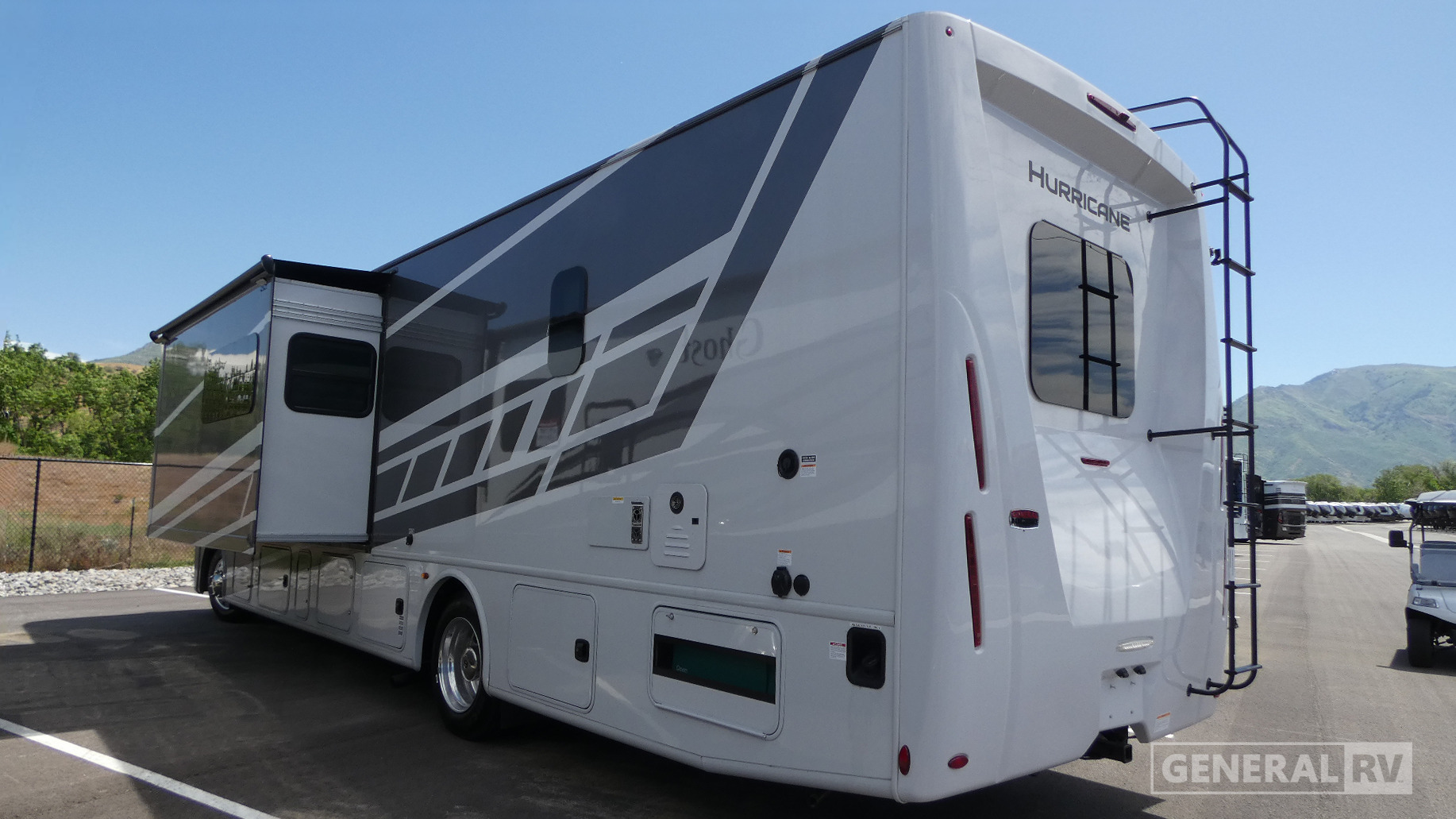 2026 Thor Motor Coach HURRICANE 35R in south weber UT