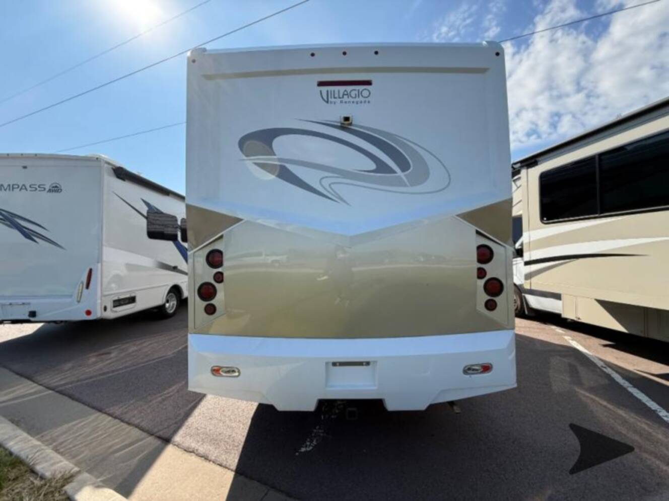 A photo of this 2016 Renegade Villagio 25MBS