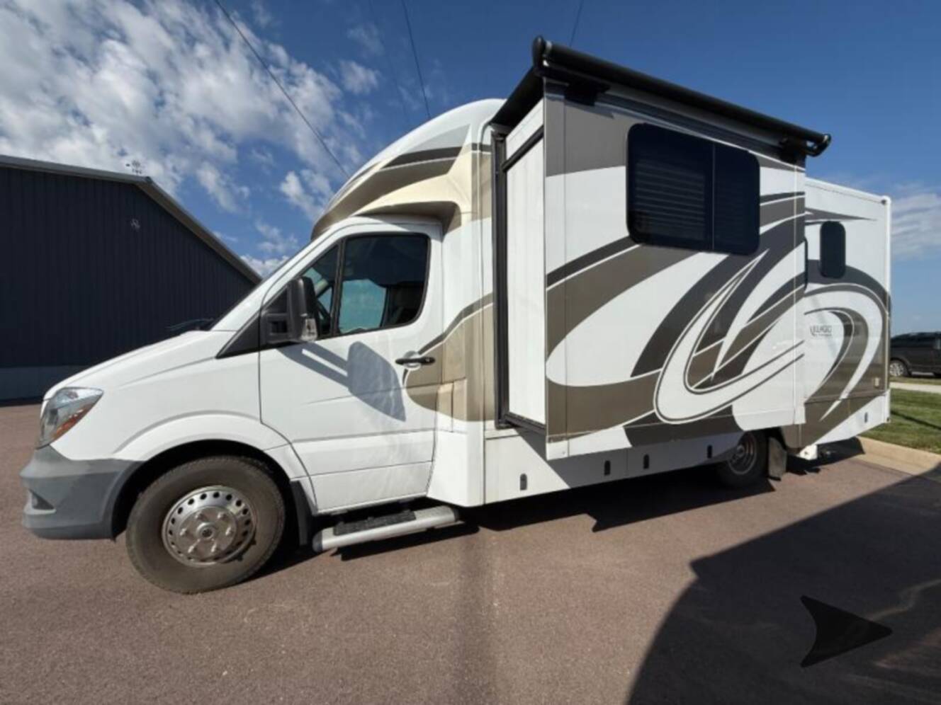 A photo of this 2016 Renegade Villagio 25MBS
